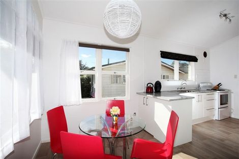 Photo of property in 16 Churchill Street, Pukekohe, 2120