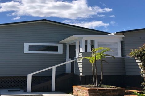 Photo of property in 27 Rugby Road, Birkenhead, Auckland, 0626