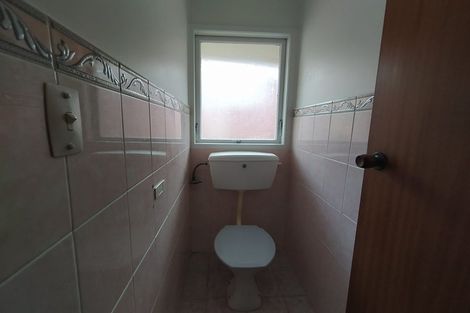 Photo of property in 82 Archmillen Avenue, Pakuranga Heights, Auckland, 2010