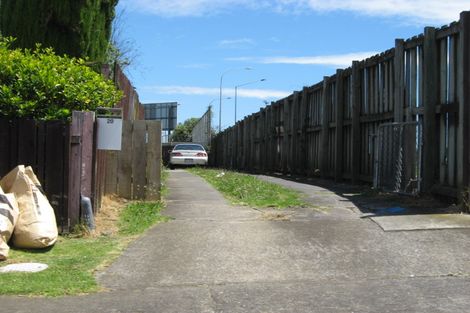 Photo of property in 20 Desford Place, Mangere, Auckland, 2022