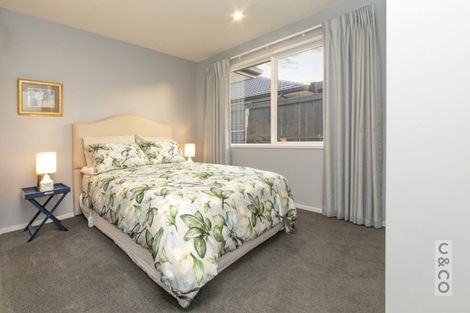 Photo of property in 23 Dida Park Drive, Kumeu, 0810