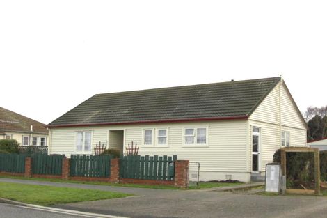 Photo of property in 52 Jenkin Street, Strathern, Invercargill, 9812