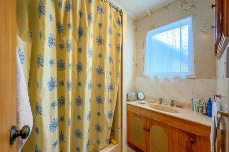 Photo of property in 48 Kon Tiki Road, Whiritoa, Whangamata, 3691