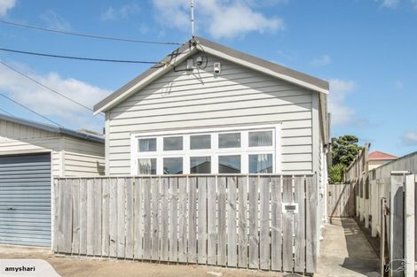 Photo of property in 119 Apu Crescent, Lyall Bay, Wellington, 6022