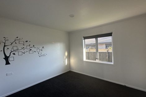 Photo of property in 5 Grey Street, Waitara, 4320