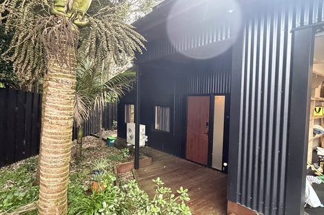 Photo of property in 40 Hiwihau Place, Glenfield, Auckland, 0629