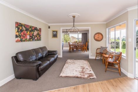 Photo of property in 72 Fairfield Road, Levin, 5510