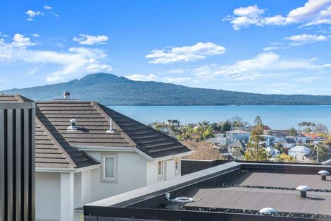 Photo of property in 24 Sprott Road, Kohimarama, Auckland, 1071