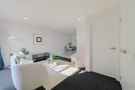Photo of property in 22 Pickering Crescent, Chedworth, Hamilton, 3210