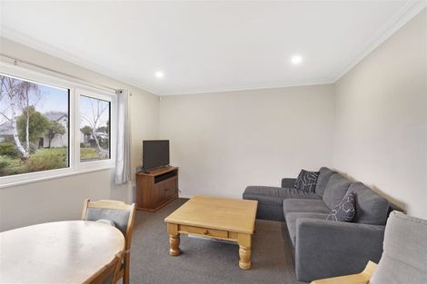 Photo of property in 23 Jenkins Avenue, Redwood, Christchurch, 8051