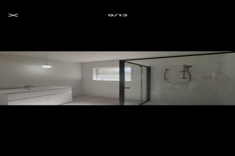 Photo of property in 13 Robbies Road, Shelly Park, Auckland, 2014