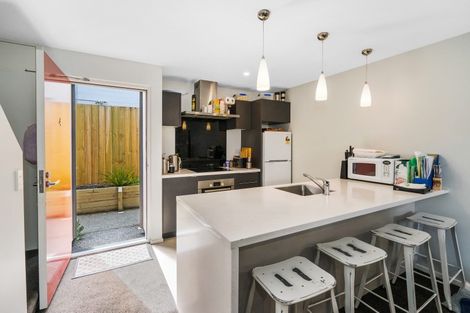 Photo of property in 4/193 Kilmore Street, Christchurch Central, Christchurch, 8013