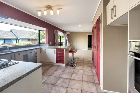 Photo of property in 91 Pacific Drive, Fitzherbert, Palmerston North, 4410