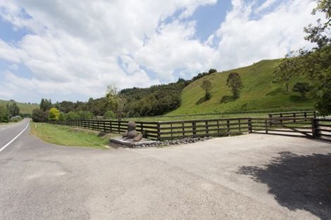 Photo of property in 1035 State Highway 4, Parikino, Whanganui, 4573