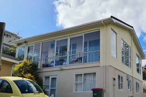 Photo of property in 1/18 Newhaven Terrace, Mairangi Bay, Auckland, 0630