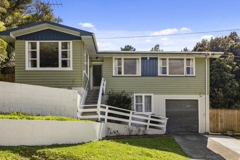 Photo of property in 59 Bird Grove, Stokes Valley, Lower Hutt, 5019