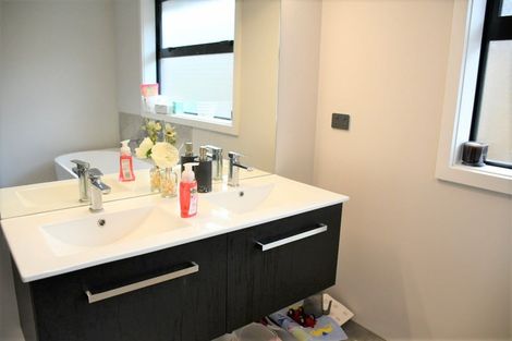 Photo of property in 32 Keerangi Place, Rototuna North, Hamilton, 3210