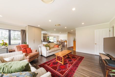 Photo of property in 1156a Kairanga Bunnythorpe Road, Kairanga, Palmerston North, 4475