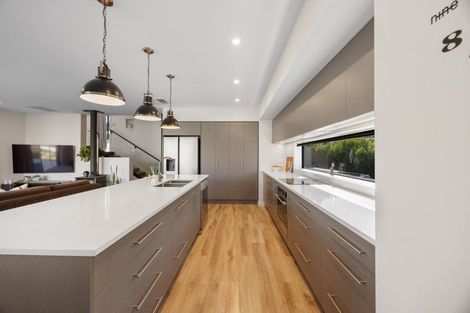 Photo of property in 8 Mills Road, Wanaka, 9305