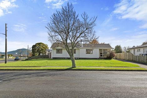 Photo of property in 35 Tennyson Drive, Owhata, Rotorua, 3010