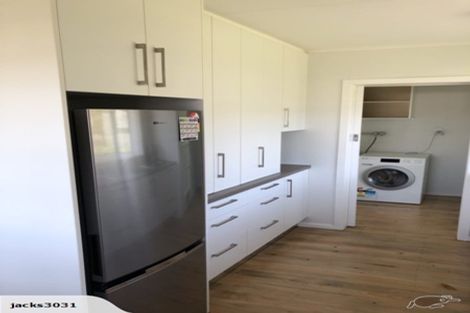 Photo of property in 2 Eton Place, Spotswood, New Plymouth, 4310