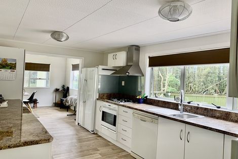 Photo of property in 2025 Far North Road, Waiharara, Kaitaia, 0484