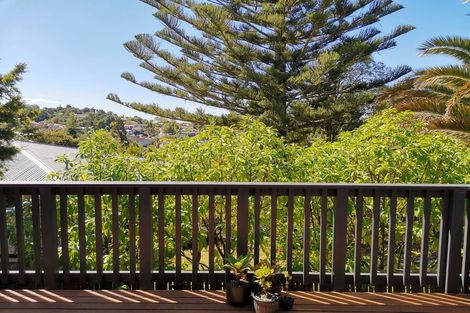Photo of property in 85e Stottholm Road, Titirangi, Auckland, 0604