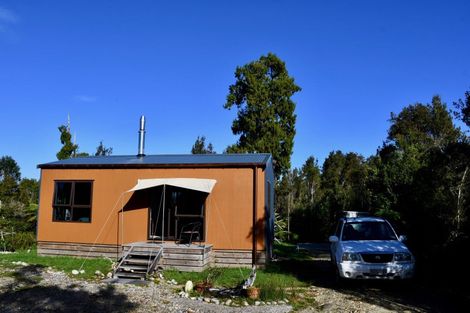 Photo of property in 64 Eco Place, Little Wanganui, Karamea, 7893
