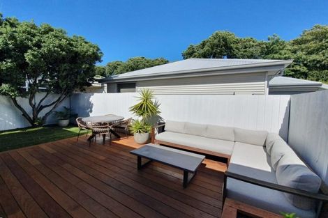 Photo of property in 15 Forbes Street, Sydenham, Christchurch, 8023