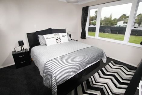 Photo of property in 1 Halls Road, Pahiatua, 4910