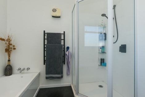 Photo of property in 8 Bristol Street, Tamatea, Napier, 4112