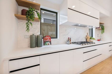 Photo of property in 52 Tir Conaill Avenue, Flat Bush, Auckland, 2019