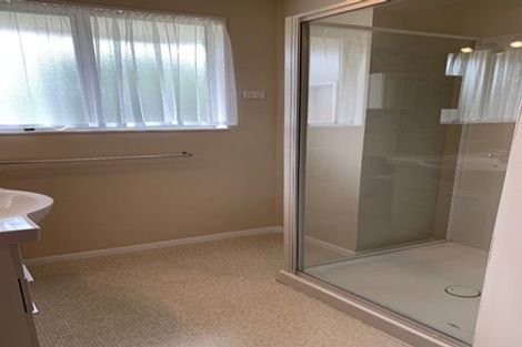 Photo of property in 38 Norfolk Crescent, Otaki Beach, Otaki, 5512