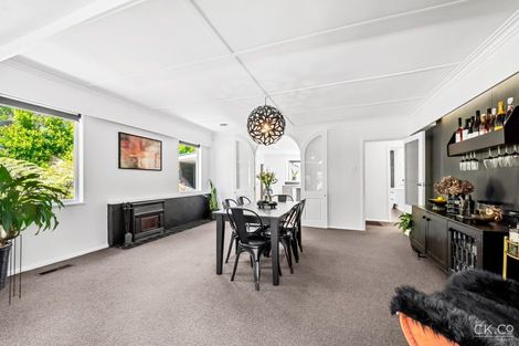 Photo of property in 74 Elmslie Road, Pinehaven, Upper Hutt, 5019