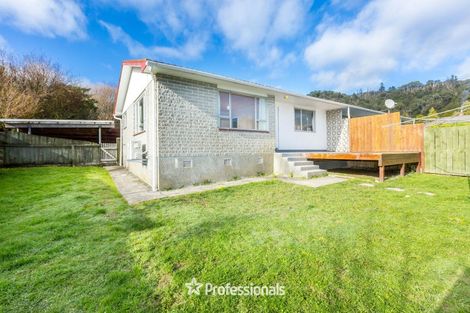 Photo of property in 53b Tawhai Street, Stokes Valley, Lower Hutt, 5019