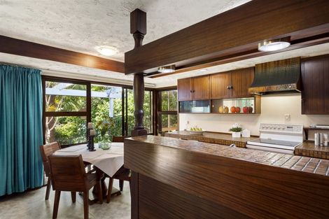 Photo of property in 10 Portsea Place, Chatswood, Auckland, 0626