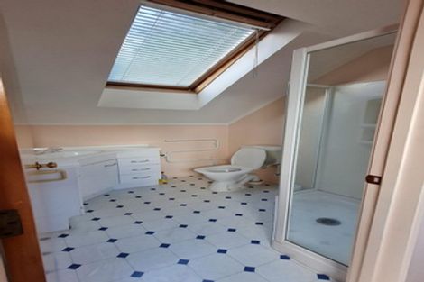 Photo of property in 10 Dorrit Lane, Howick, Auckland, 2014