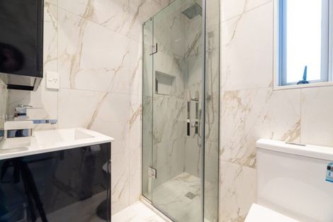 Photo of property in 27f Rehia Road, Massey, Auckland, 0614