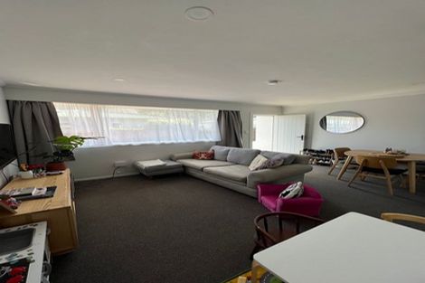 Photo of property in 4/10 Rawson Street, Tawa, Wellington, 5028