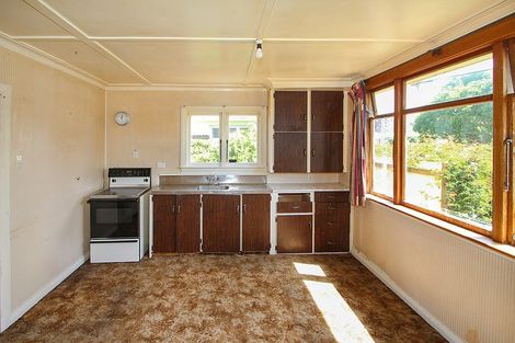 Photo of property in 15 Balmoral Street, Oamaru North, Oamaru, 9400
