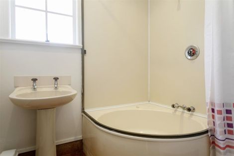 Photo of property in 6 Mohi Place, Nukuhau, Taupo, 3330