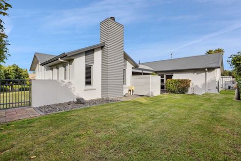 Photo of property in 2 Lamia Grove, Papamoa Beach, Papamoa, 3118