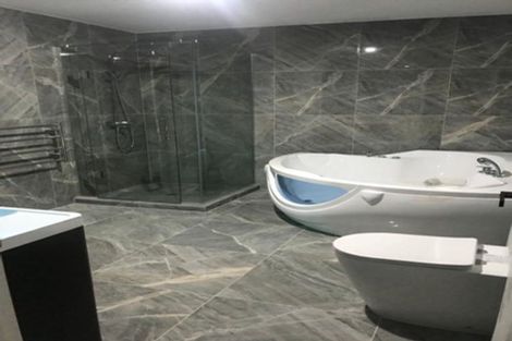 Photo of property in 5 Hawkley Close, Flat Bush, Auckland, 2019