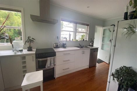 Photo of property in 96 Matatua Road, Raumati Beach, Paraparaumu, 5032