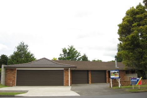 Photo of property in 6 Adams Drive, Pukekohe, 2120