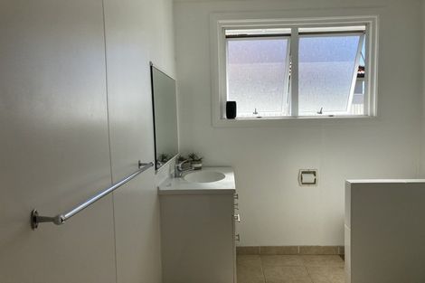 Photo of property in 14 Carey Street, Waitara, 4320