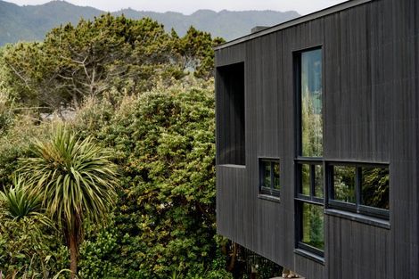 Photo of property in 94 Paetawa Road, Peka Peka, Waikanae, 5391