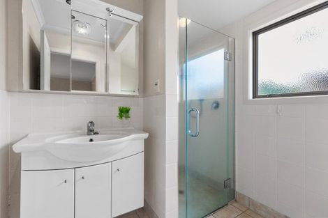 Photo of property in 27 Matapihi Road, Mount Maunganui, 3116