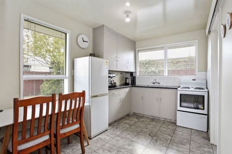 Photo of property in 2/59 Winters Road, Redwood, Christchurch, 8051