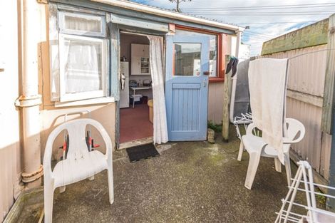 Photo of property in 64 Tawa Street, Gonville, Whanganui, 4501